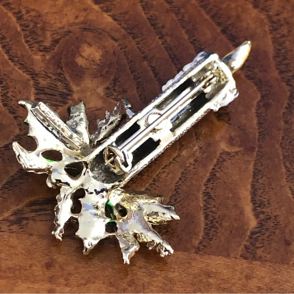 Vintage Christmas candle enamel brooch pin
